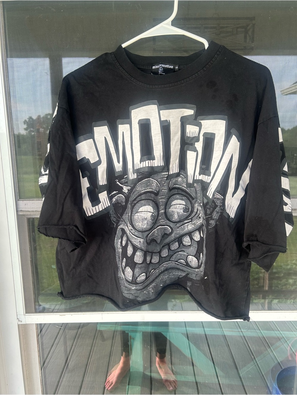 Mixed Emotion Monster Cropped Graphic Tee Black Size Small Oversized
